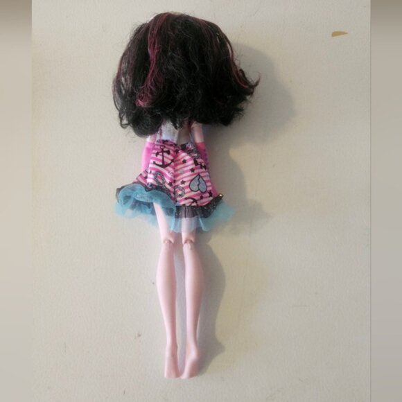Monster High Draculaura Shriekwrecked doll - Picture 5 of 6